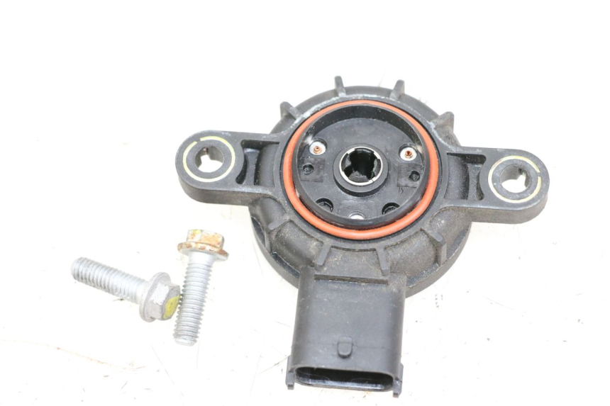 photo de ELECTRICAL RELAY PIAGGIO MP3 LT 400 (2007 - 2012) - Zoom on usage condition