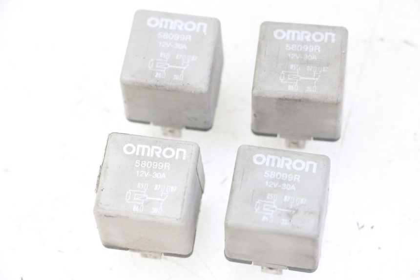 photo de ELECTRICAL RELAY PIAGGIO MP3 LT 300 (2010 - 2016) - Main view