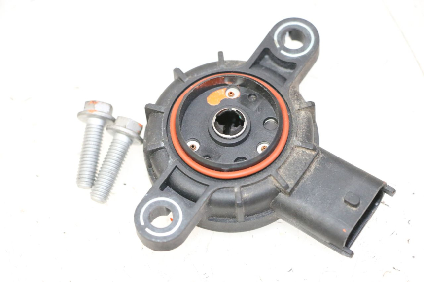 photo de ELECTRICAL RELAY PIAGGIO MP3 LT 300 (2010 - 2016) - Alternative perspective