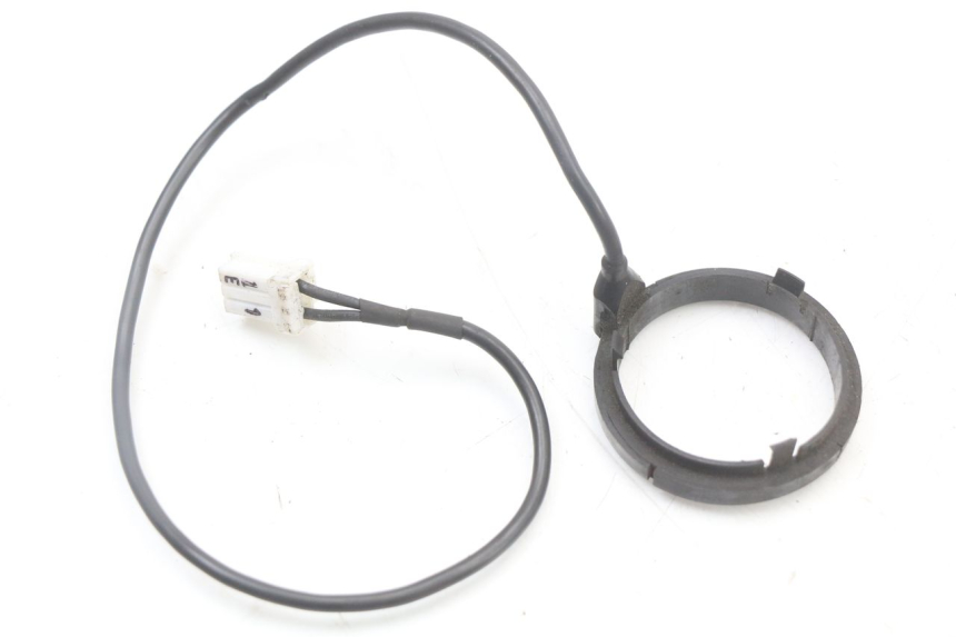 photo de ELECTRICAL RELAY PIAGGIO MP3 125 (2006 - 2014) - Component detail