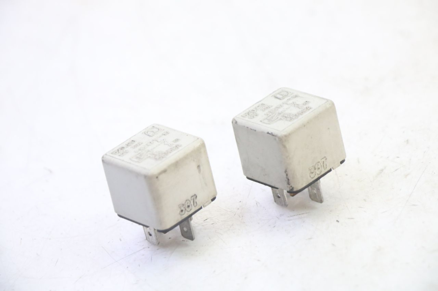 photo de ELECTRICAL RELAY PIAGGIO MP3 125 (2006 - 2014) - Main view