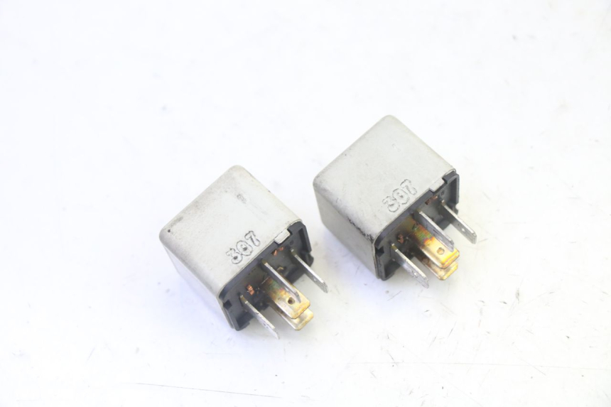 photo de ELECTRICAL RELAY PIAGGIO MP3 125 (2006 - 2014) - Component detail
