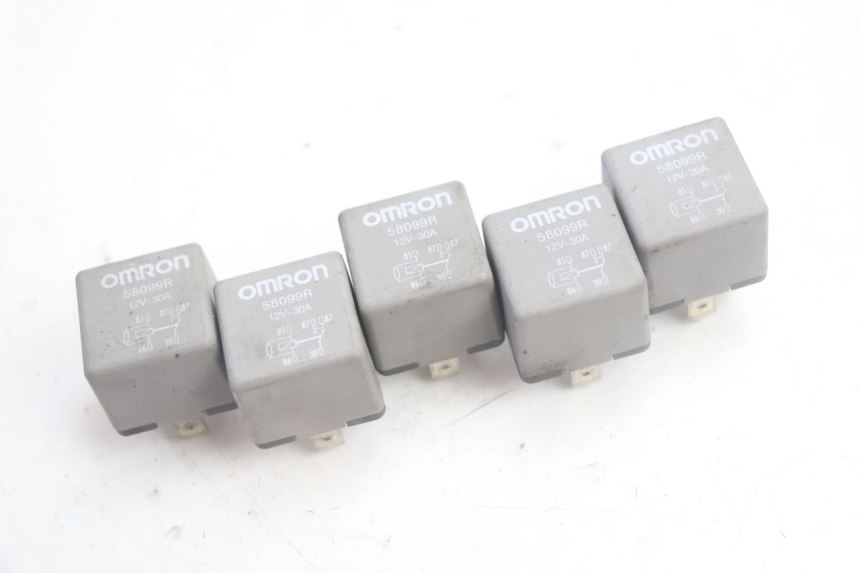 photo de RELAY PIAGGIO MP3 500 (2016 - 2018) - Component detail