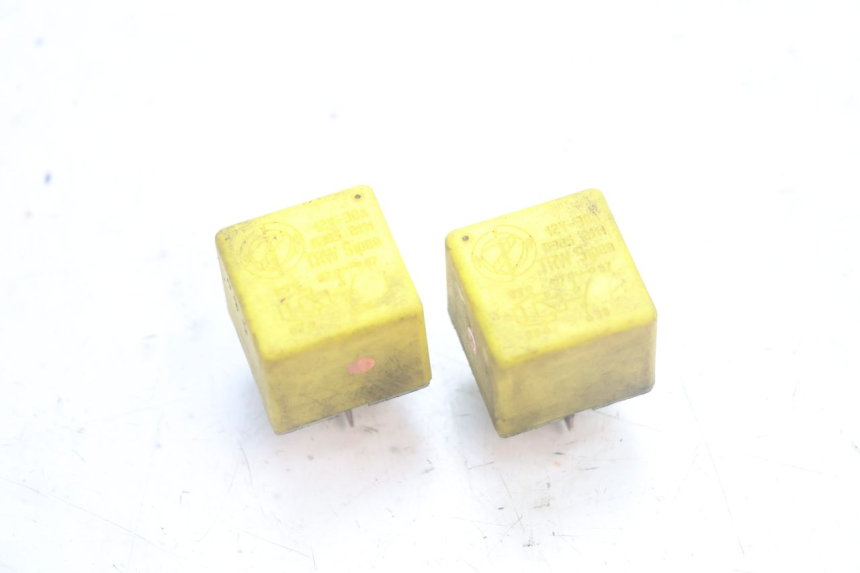 photo de ELECTRICAL RELAY PIAGGIO MP3 125 (2006 - 2014) - Component detail