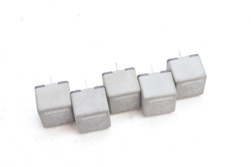 photo de RELAY PIAGGIO MP3 500 (2016 - 2018) - Component detail