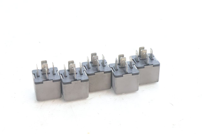 photo de RELAY PIAGGIO MP3 500 (2016 - 2018) - Technical close-up