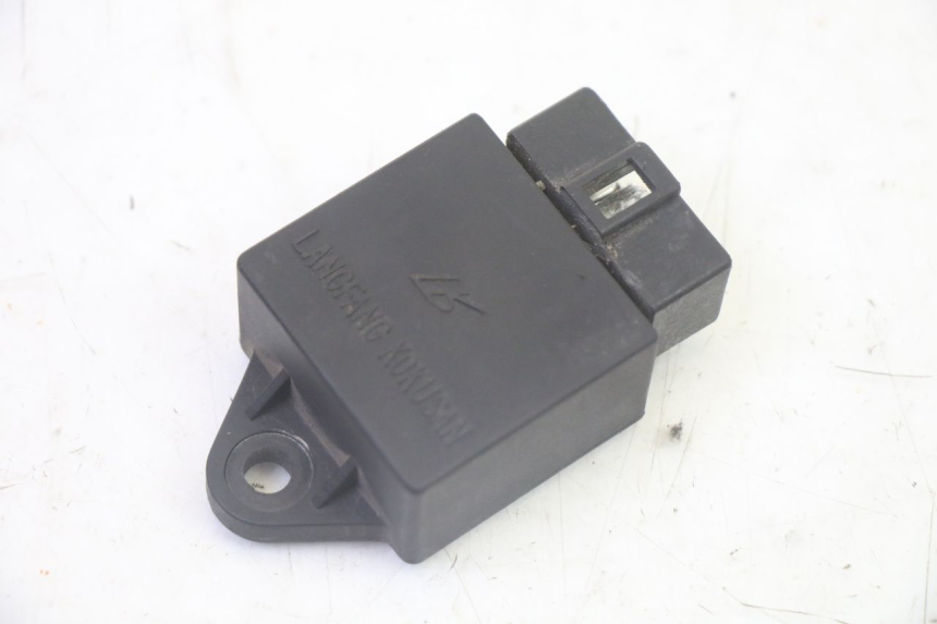 photo de ELECTRIC RELAY PIAGGIO NEW TYPHOON 50 (2010 - 2017) - Zoom on usage condition