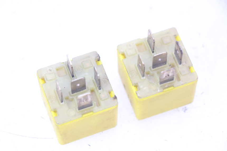 photo de ELECTRICAL RELAY GILERA NEXUS 125 (2009 - 2013) - Component detail