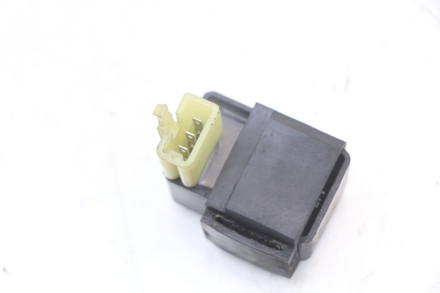 photo de ELECTRIC RELAY HONDA NTV DEAUVILLE 650 (1998 - 2001) - Main view