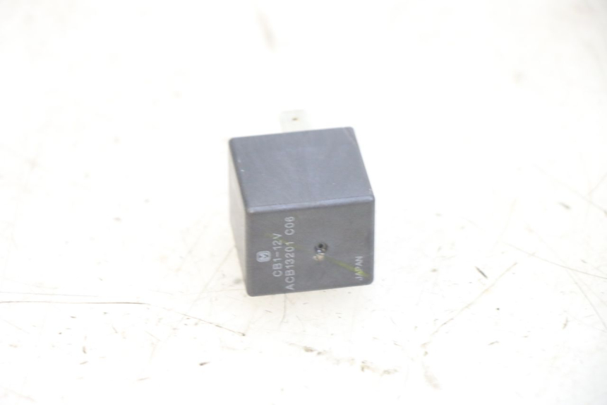 photo de ELECTRICAL RELAY HONDA PCX (JF47) 125 (2012 - 2013) - Zoom on usage condition