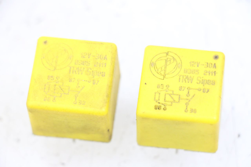 photo de ELECTRICAL RELAY PIAGGIO MP3 125 (2006 - 2014) - Main view