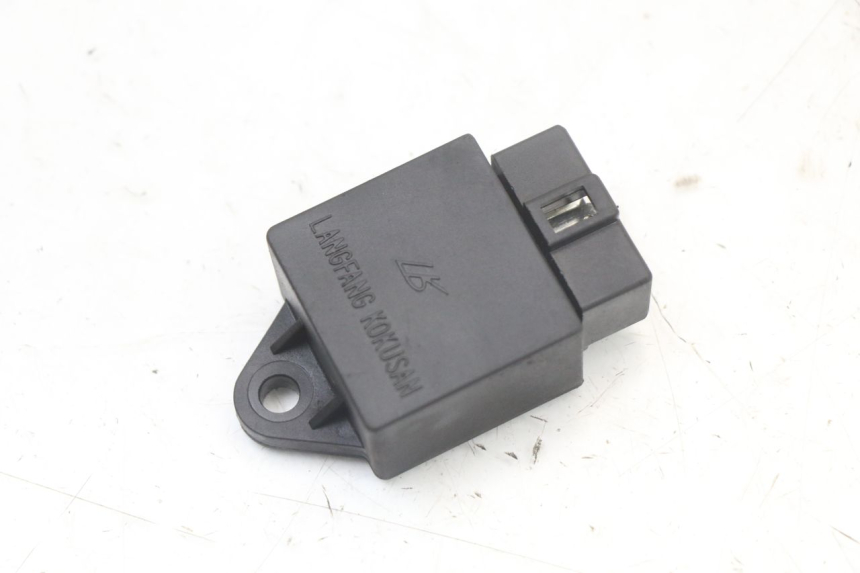 photo de ELECTRICAL RELAY PIAGGIO VESPA LX 2T 50 (2005 - 2013) - Main view