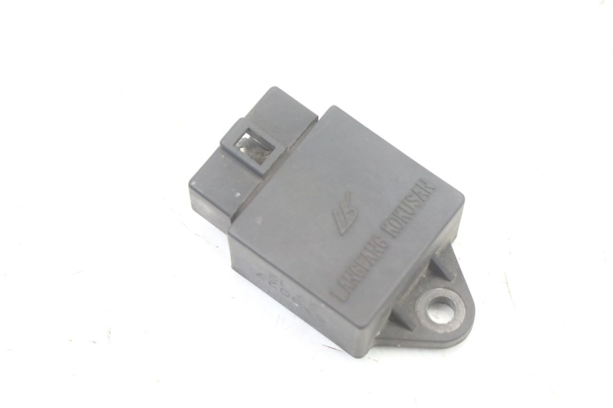 photo de ELECTRICAL RELAY PIAGGIO VESPA LX 2T 50 (2005 - 2013) - Component detail