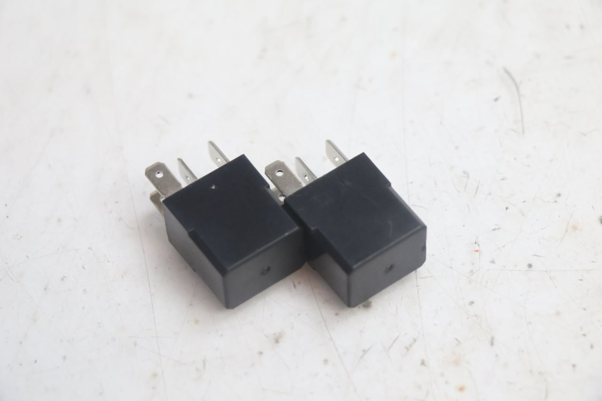 photo de RELAY JM MOTORS R-MAX TECH 50 (2024 - 2026) - Zoom on usage condition