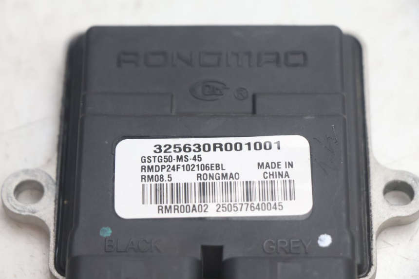 photo de RELAY JM MOTORS R-MAX TECH 50 (2024 - 2026) - Component detail