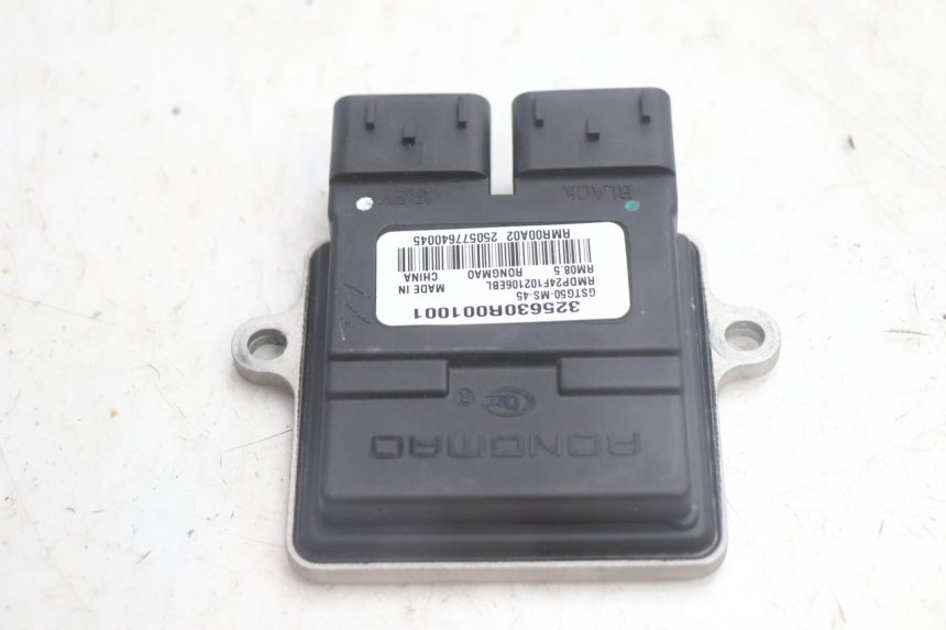 photo de RELAY JM MOTORS R-MAX TECH 50 (2024 - 2026) - Zoom on usage condition