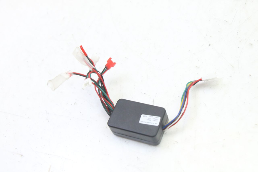 photo de RELAY PUNK ELECTRIC RIDER 1 - Zoom on usage condition