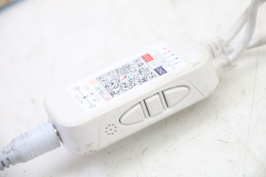 photo de RELAY HERO S10 1 - Alternative perspective