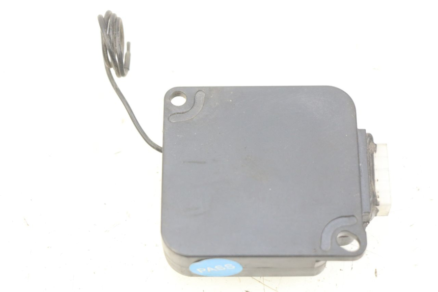 photo de ELECTRICAL RELAY LVNENG S5 1 (2019 - 2023) - Technical close-up