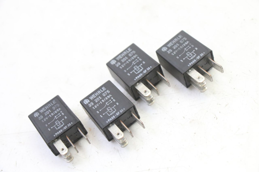 photo de RELAY PEUGEOT SATELIS 125 (2013 - 2018) - Component detail