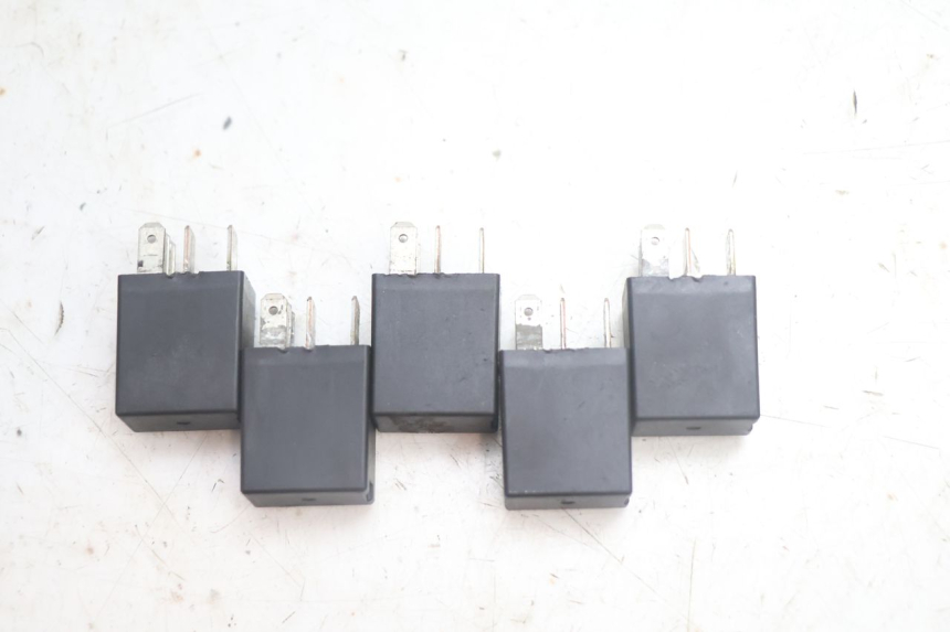 photo de RELAY PEUGEOT SATELIS 125 (2013 - 2018) - Component detail