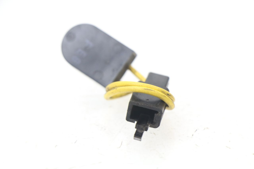 photo de RELAY APRILIA SCARABEO GT 125 (1999 - 2007) - Zoom on usage condition