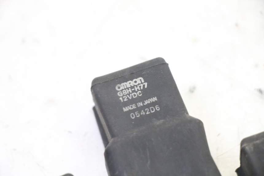 photo de RELAY HONDA ST PAN EUROPEAN 1300 (2002 - 2013) - Component detail