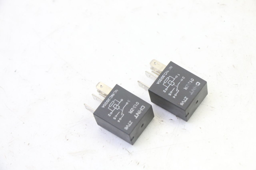 photo de ELECTRICAL RELAY PEUGEOT STREETZONE I 2T 50 (2018 - 2020) - Component detail