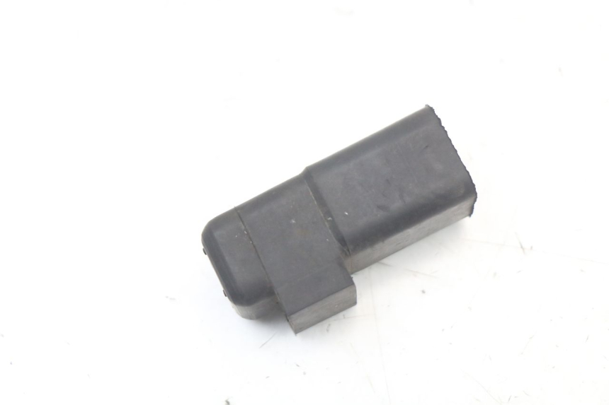 photo de RELAY SUZUKI GSR 750 (2011 - 2017) - Main view