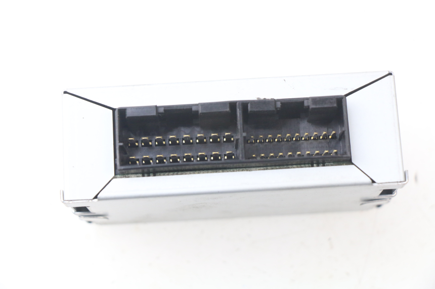 photo de ELECTRICAL RELAY YAMAHA TDM ABS 900 (2002 - 2014) - Component detail