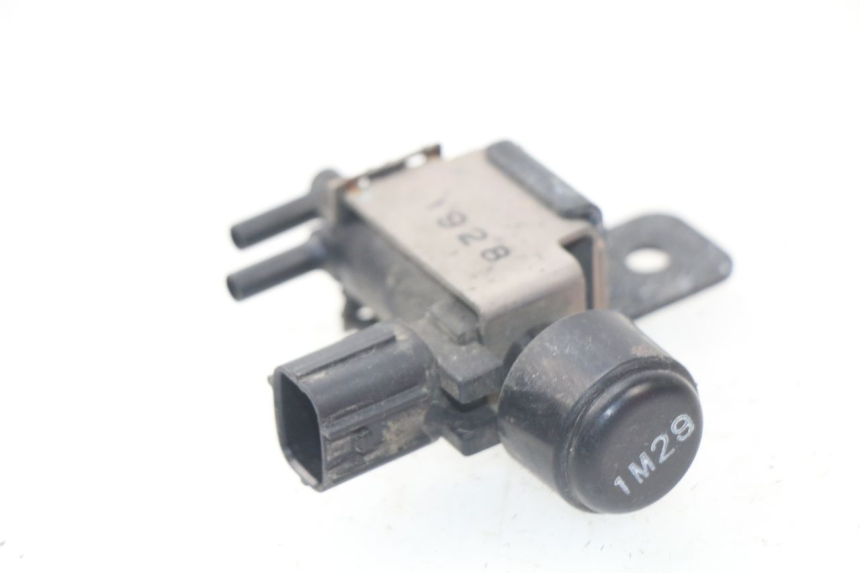 photo de ELECTRICAL RELAY YAMAHA TDM ABS 900 (2002 - 2014) - Component detail