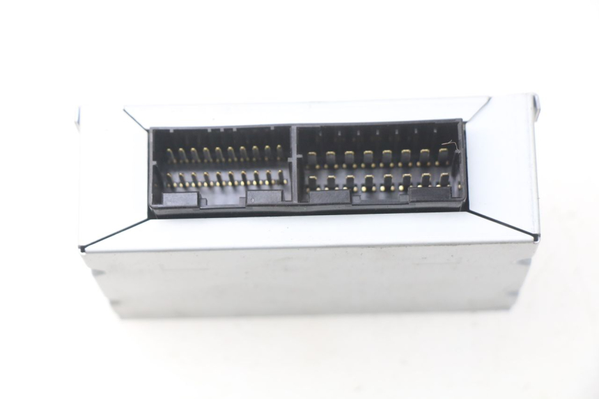 photo de ELECTRICAL RELAY YAMAHA TDM ABS 900 (2002 - 2014) - Zoom on usage condition