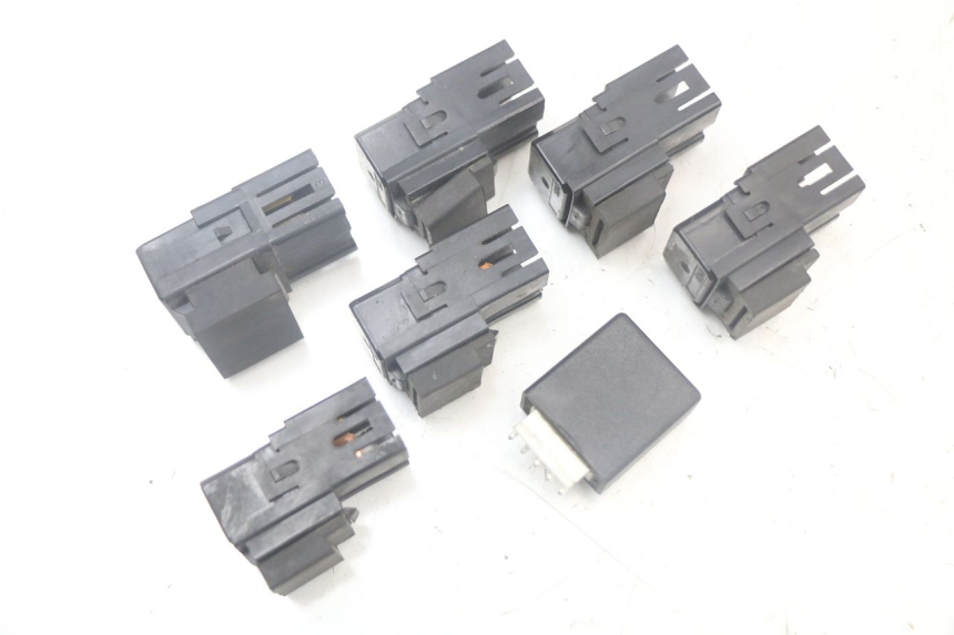 photo de ELECTRICAL RELAY YAMAHA TDM ABS 900 (2002 - 2014) - Zoom on usage condition