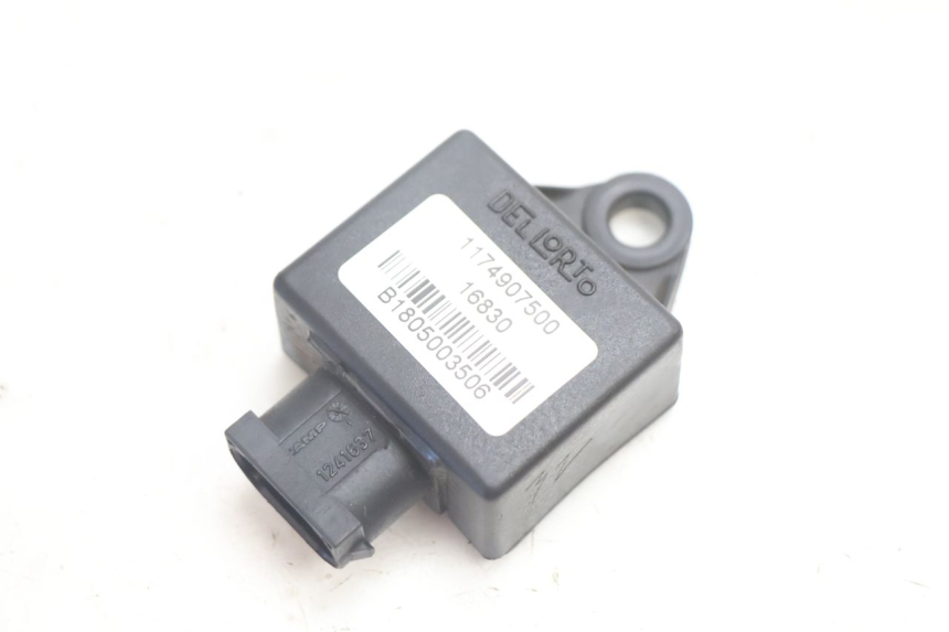 photo de RELAY PEUGEOT TREKKER TKR 50 (2005 - 2014) - Main view