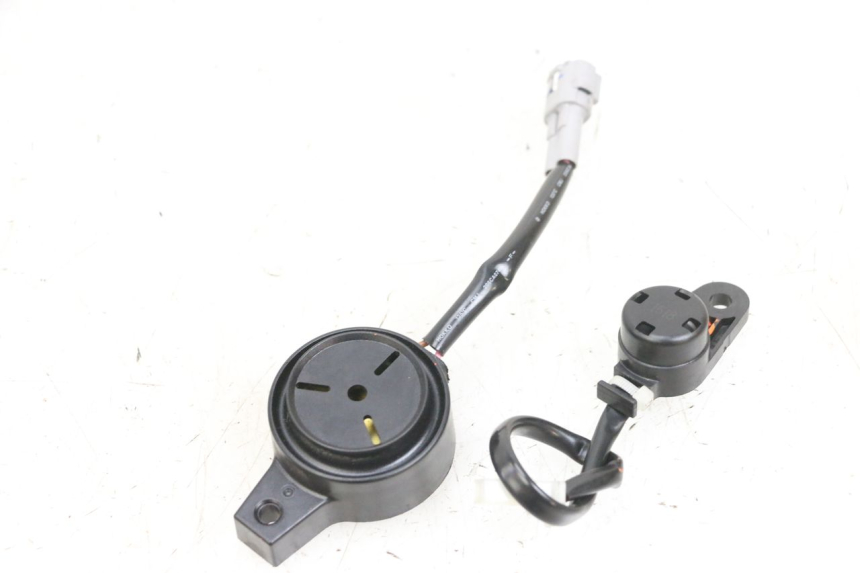 photo de RELAY YAMAHA TRICITY 300 (2020 - 2024) - Product overview