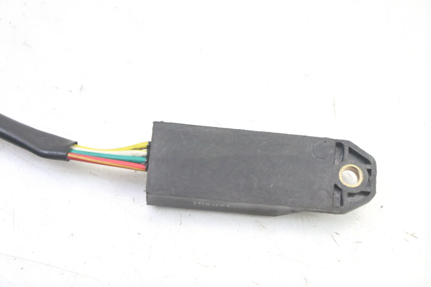 photo de ELECTRICAL RELAY PEUGEOT TWEET 4T 50 (2014 - 2019) - Technical close-up