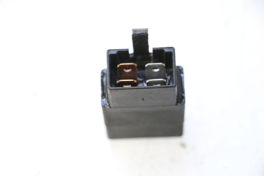 photo de ELECTRICAL RELAY PEUGEOT TWEET 4T 50 (2018 - 2022) - Alternative perspective