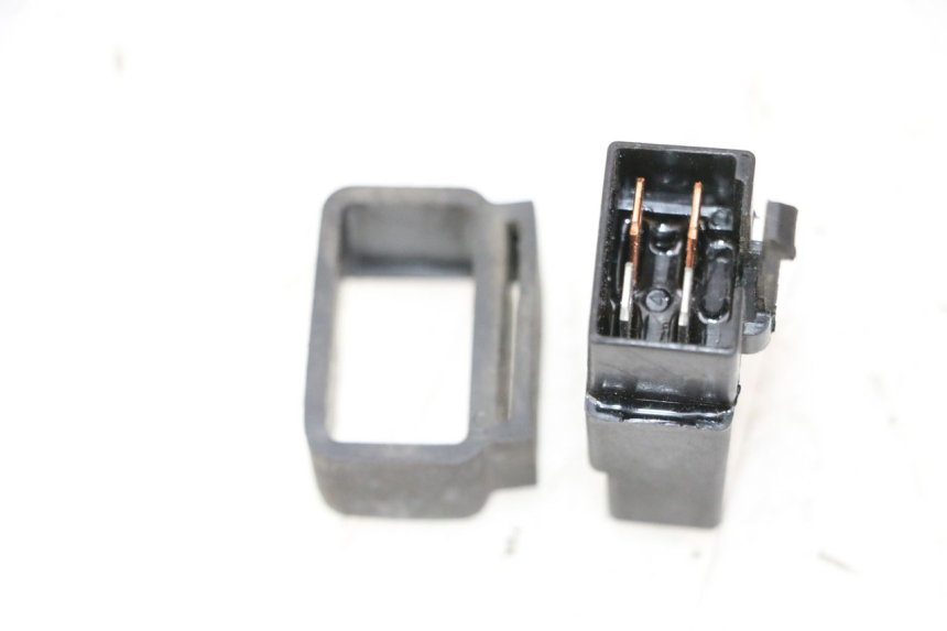 photo de RELAY PEUGEOT TWEET PRO CARGO 50 (2018 - 2022) - Zoom on usage condition