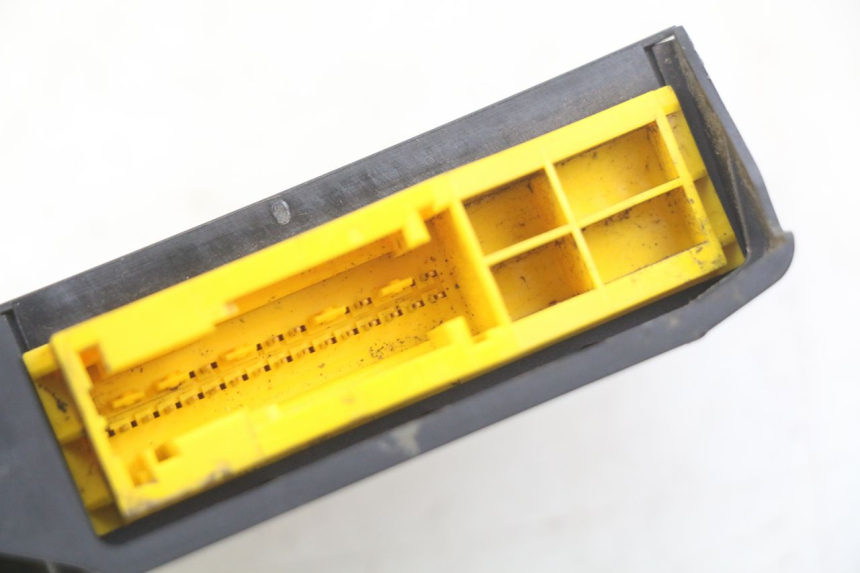 photo de RELAY RENAULT TWIZY 45 (2012 - 2019) - Component detail