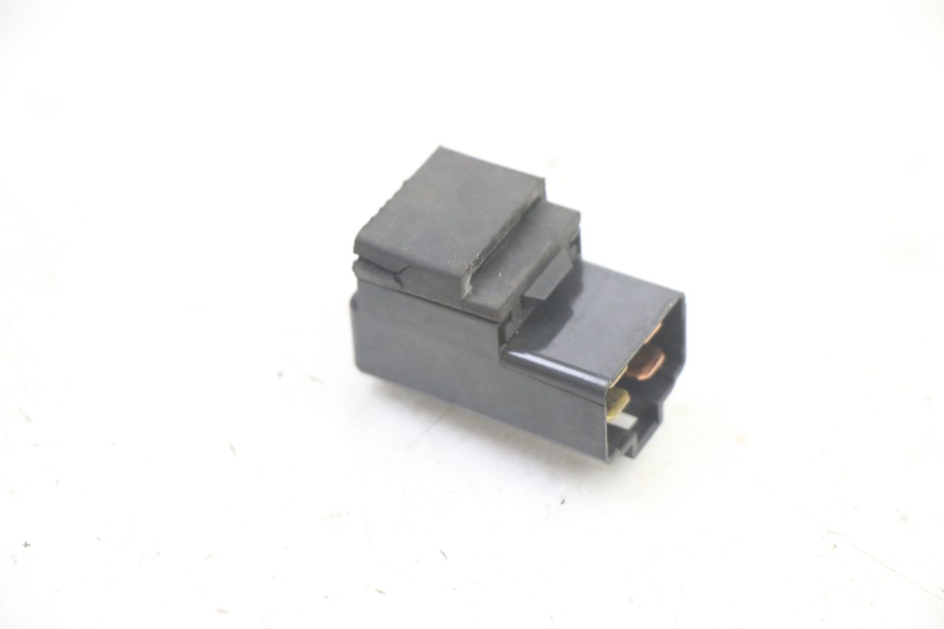 photo de ELECTRICAL RELAY SUZUKI UH BURGMAN 125 (2002 - 2006) - Alternative perspective