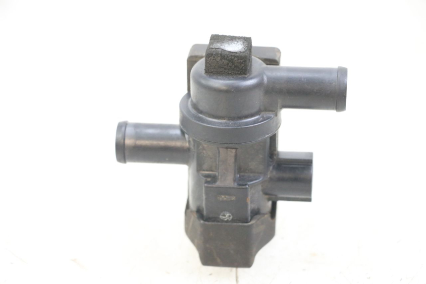 photo de ELECTRICAL RELAY KAWASAKI VERSYS ABS 650 (2015 - 2018) - Zoom on usage condition