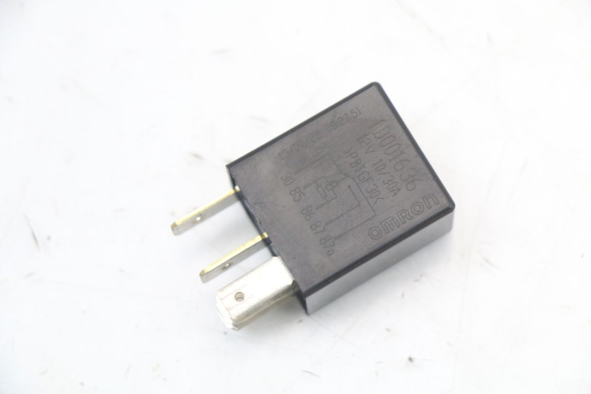 photo de RELAY PIAGGIO VESPA PRIMAVERA 4T 50 (2021 - 2024) - Main view