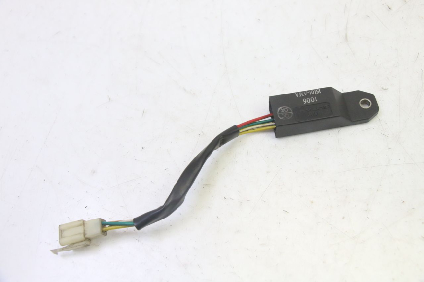 photo de ELECTRICAL RELAY PEUGEOT VIVACITY NEW 4T 50 (2008 - 2017) - Zoom on usage condition