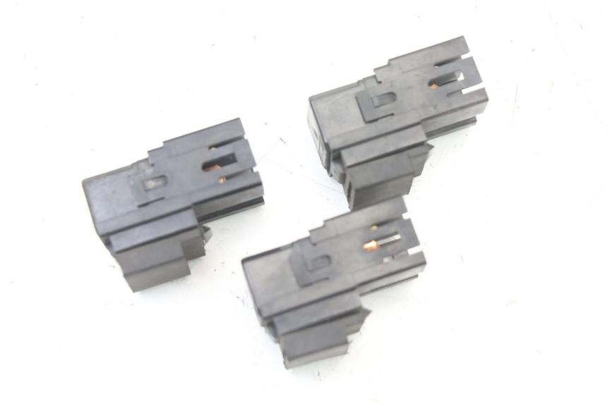 photo de RELAY YAMAHA X-MAX XMAX ABS 250 (2010 - 2012) - Main view