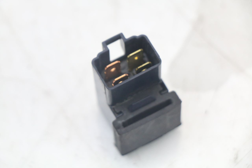 photo de ELECTRICAL RELAY YAMAHA XMAX X-MAX 125 (2006 - 2009) - Component detail