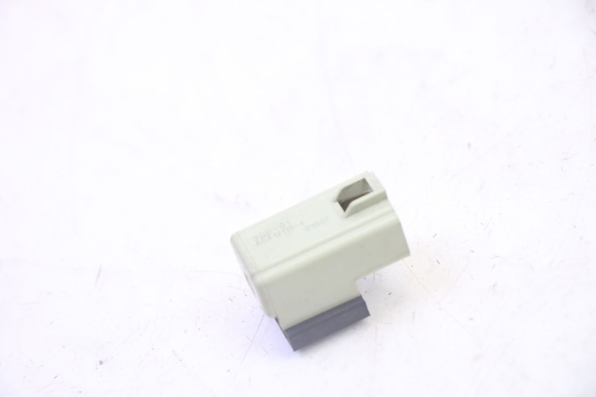 photo de ELECTRICAL RELAY YAMAHA X-MAX XMAX 125 (2010 - 2013) - Main view