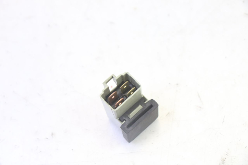 photo de ELECTRICAL RELAY YAMAHA X-MAX XMAX 125 (2010 - 2013) - Zoom on usage condition