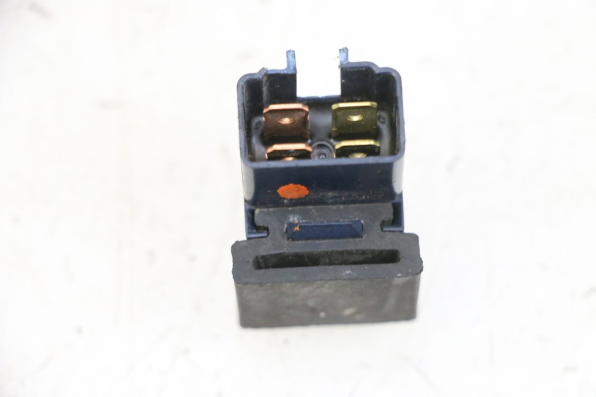 photo de ELECTRICAL RELAY YAMAHA XMAX X-MAX 125 (2006 - 2009) - Alternative perspective