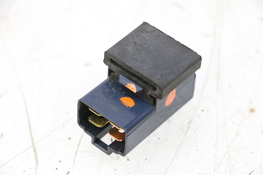 photo de ELECTRICAL RELAY YAMAHA XMAX X-MAX 125 (2006 - 2009) - Zoom on usage condition