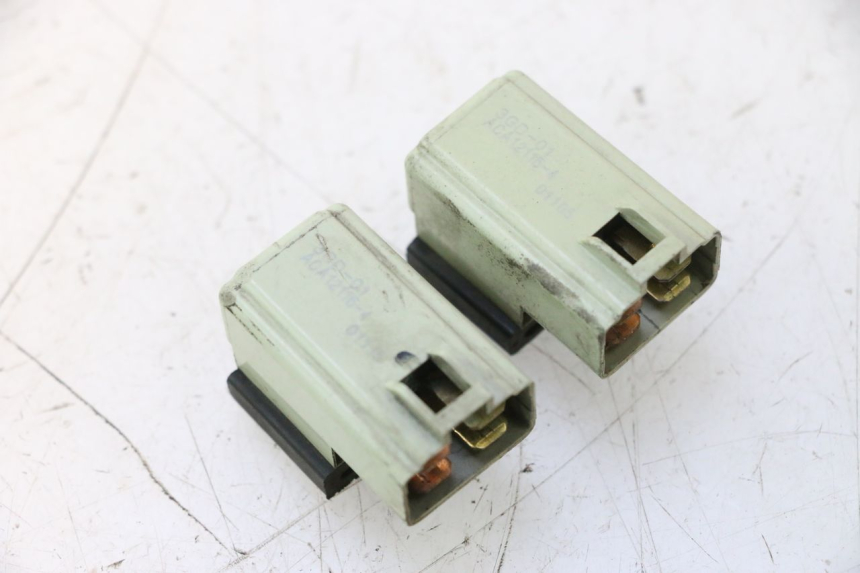 photo de ELECTRICAL RELAY YAMAHA X-MAX XMAX 125 (2010 - 2013) - Main view
